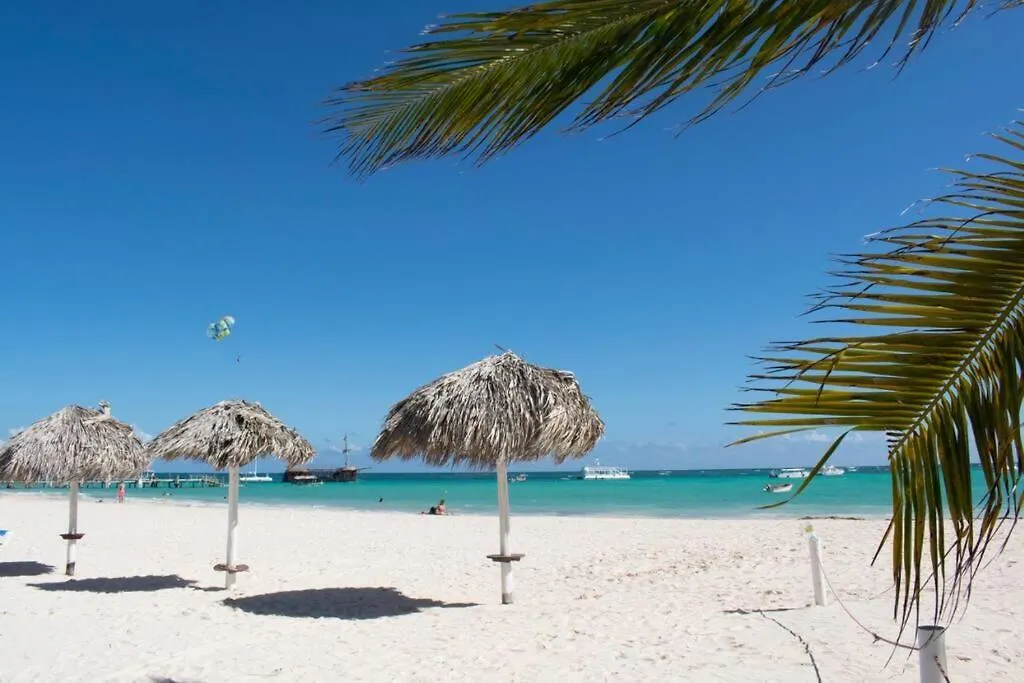 2.Eurocaribe Suites Punta Cana Beach Los Corales Pool Wifi 2 Min From The Beach location