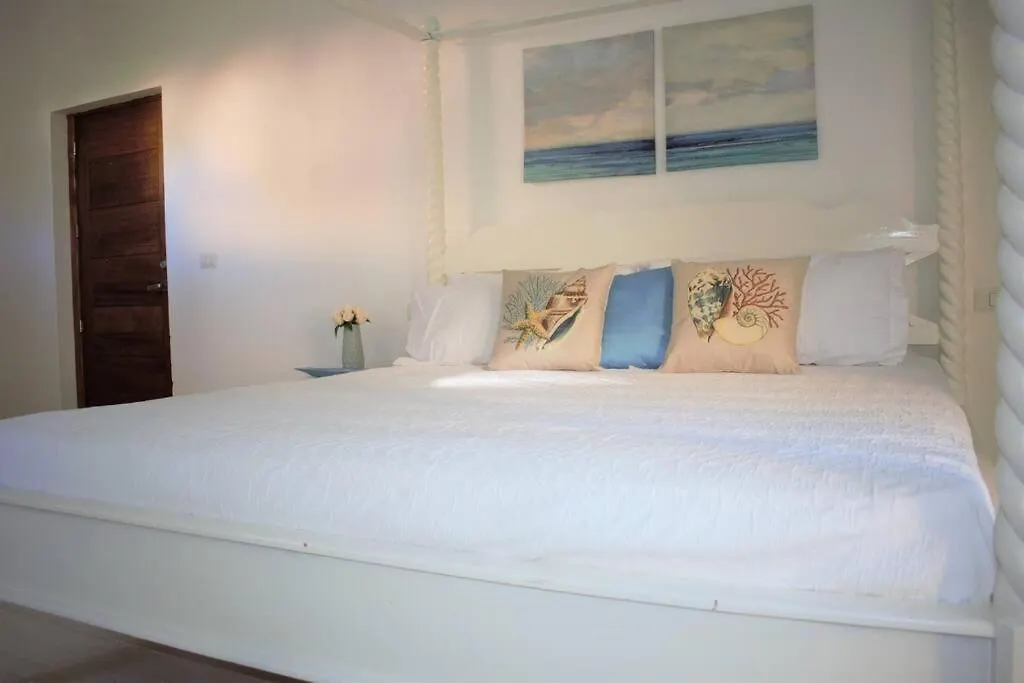 2.Eurocaribe Suites Punta Cana Beach Los Corales Pool Wifi 2 Min From The Beach Dominican Republic